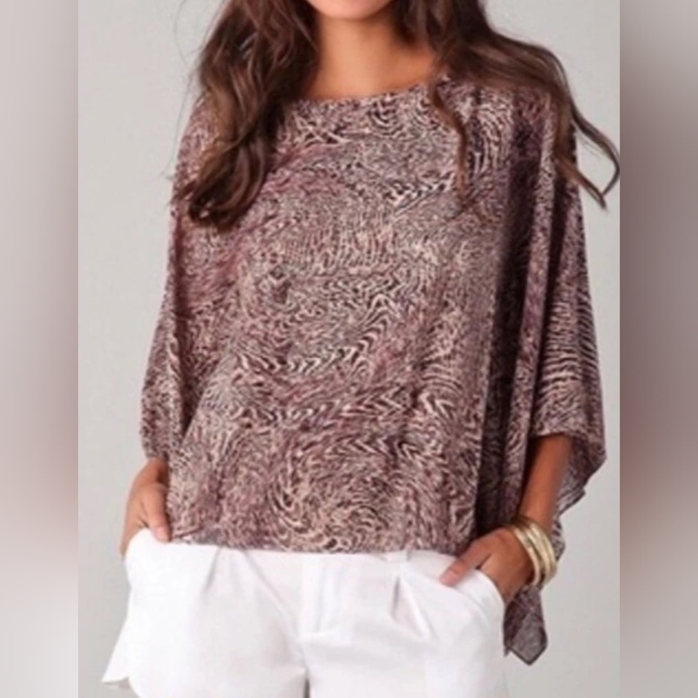 Alice + Olivia Silk Kimono Top, Animal Print, Excellent Condition
